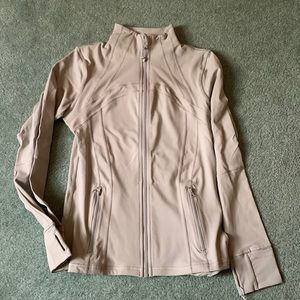 Queenieke women’s sport jacket - light grey - size Small